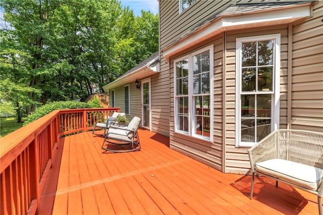 114 Franklin Oaks Dr, Franklin Twp, PA 16001 - view of deck