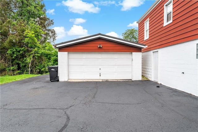 90 S Thompson Ln, North Huntingdon, PA 15642 - view of detached garage