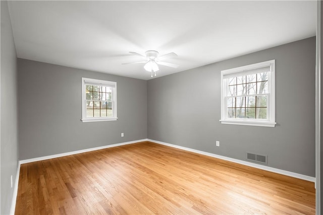 2671 Thorntree Dr, Saint Clair, PA 15241 - unfurnished room with light wood-style floors and a ceiling fan