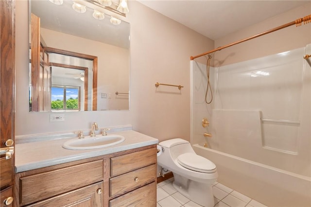 4 Hawthorne Ln, Penn Twp, PA 15642 - full bath featuring vanity,  shower combination, and tile patterned floors