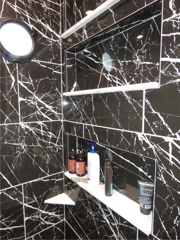 103 Cedar St, Masontown, PA 15461 - view of bathroom