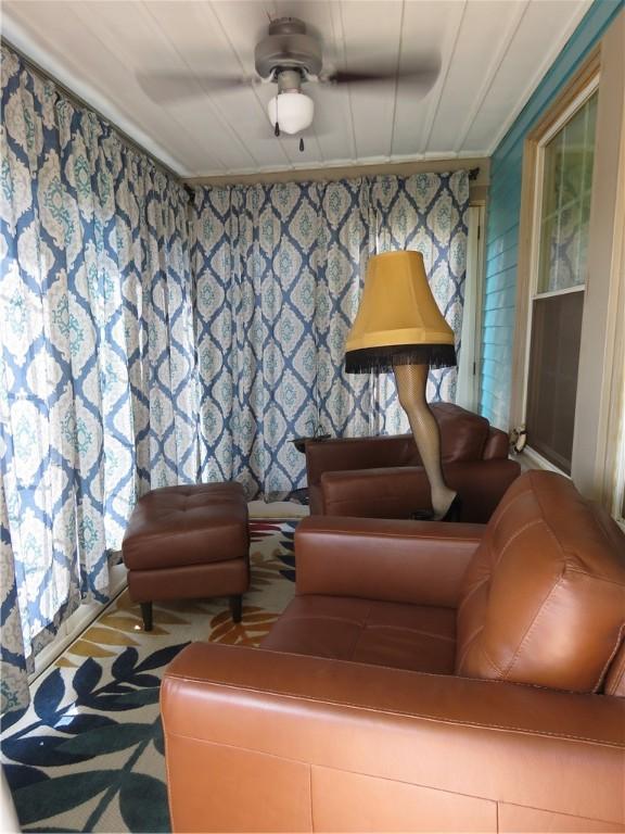 103 Cedar St, Masontown, PA 15461 - community lobby with crown molding and wallpapered walls
