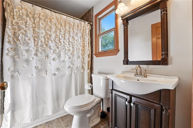 103 Sanger Rd, North Sewickley Twp, PA 15010 - bathroom featuring vanity, a shower with curtain, and tile patterned flooring