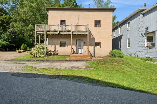 15 Old Saxonburg Blvd, West Deer, PA 15084 - view of front of house with a front yard and brick siding