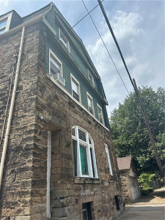 308 Bessemer Ave E, Pittsburgh, PA 15112 - photo 4