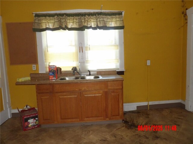 807 Lee Ave, Farrell, PA 16121 - photo 7