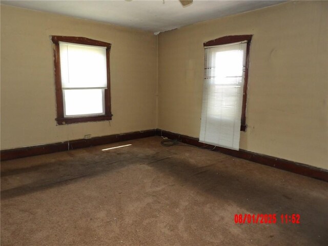 807 Lee Ave, Farrell, PA 16121 - photo 12