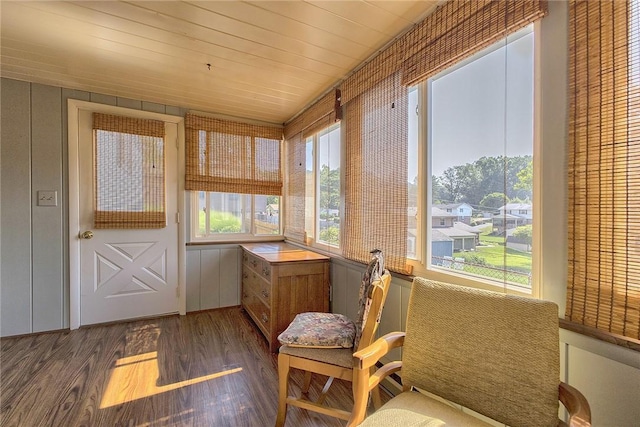 2 Redgrave Dr, Hempfield Twp, PA 15601 - sunroom / solarium featuring wood finished floors