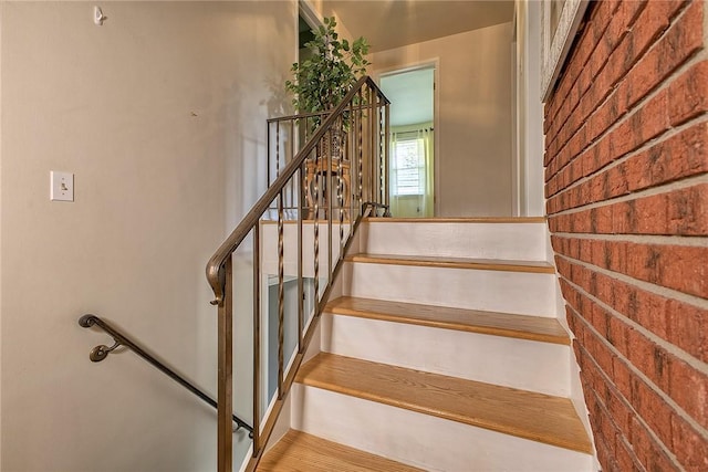 2 Redgrave Dr, Hempfield Twp, PA 15601 - view of stairway