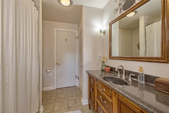 2 Redgrave Dr, Hempfield Twp, PA 15601 - full bath with vanity and baseboards
