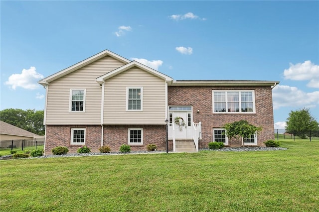 196 Weathervane Dr, Slippery Rock Twp, PA 16057 - bi-level home featuring brick siding
