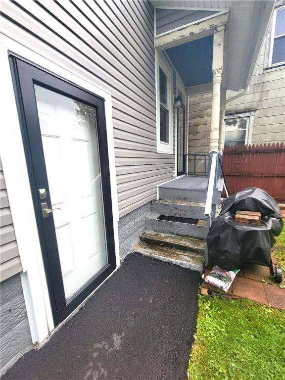 413 River Ave, Aliquippa, PA 15001 - entrance to property