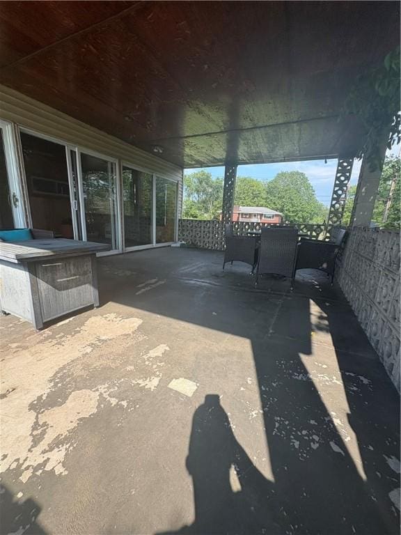 13 Kepple St, Penn Twp, PA 15644 - view of patio