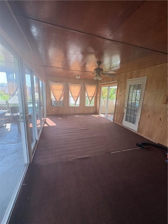 13 Kepple St, Penn Twp, PA 15644 - unfurnished sunroom featuring ceiling fan