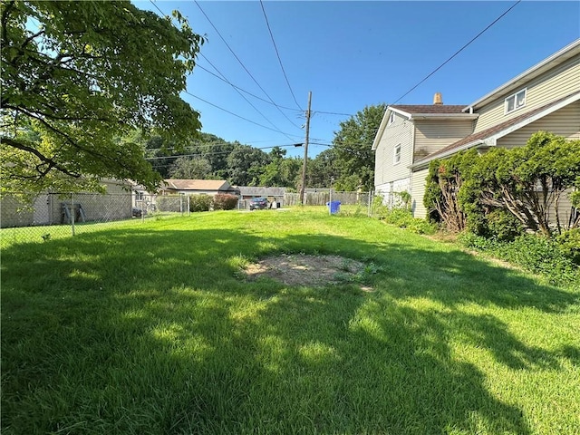 1804 Ridge Ave, Coraopolis, PA 15108 - view of yard