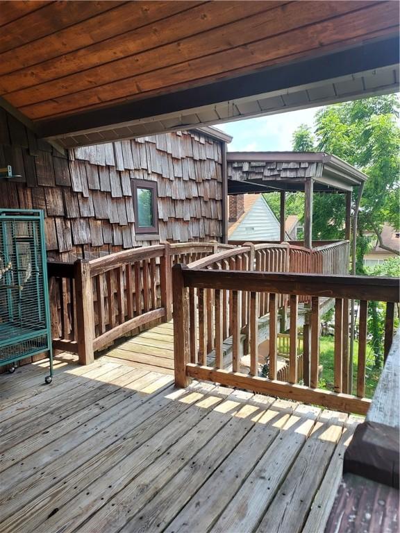 2420 Elsie St, Arlington, PA 15210 - photo 12