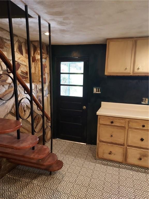 2420 Elsie St, Arlington, PA 15210 - photo 20