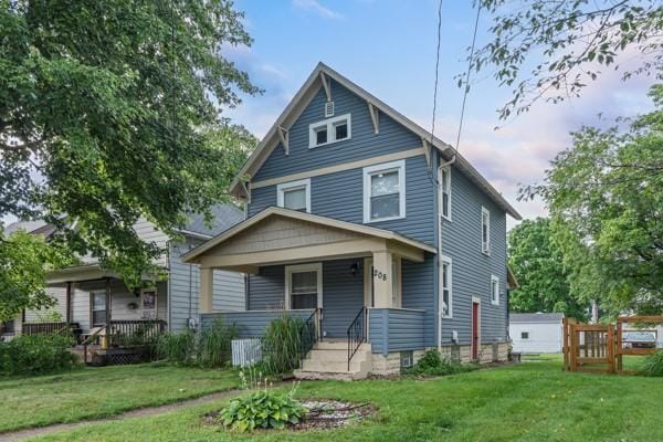 208 Wampum Ave, Ellwood City, PA 16117 - photo 2