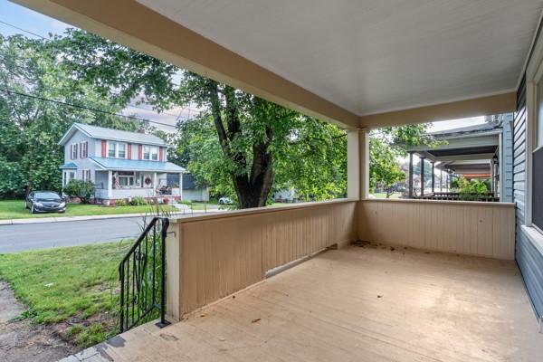 208 Wampum Ave, Ellwood City, PA 16117 - photo 4