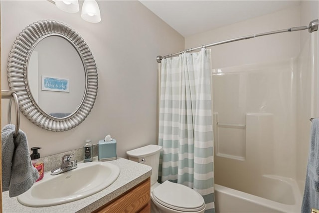163 Nesbitt Rd, Neshannock Twp, PA 16105 - full bath with shower / bathtub combination with curtain and vanity