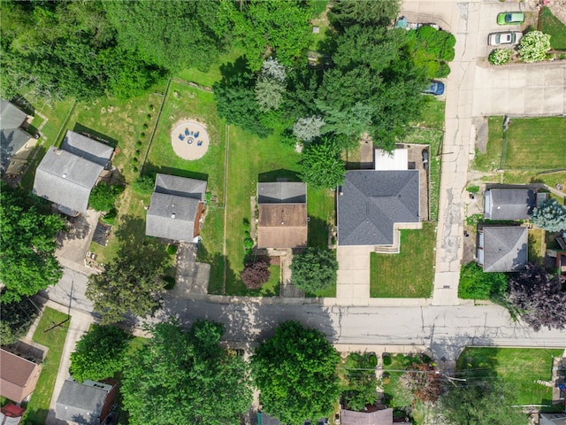 404 Atlantic Ave, Forest Hills Boro, PA 15221 - aerial view of property and surrounding area