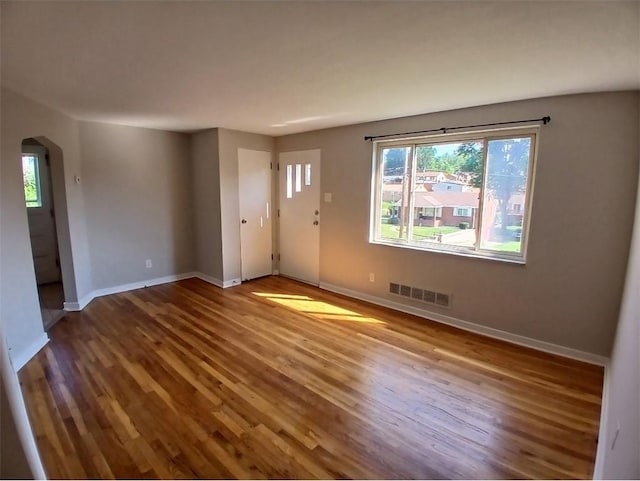 1422 Oak Dr, Castle Shannon, PA 15234 - photo 2