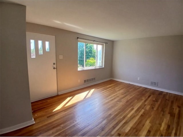 1422 Oak Dr, Castle Shannon, PA 15234 - photo 3