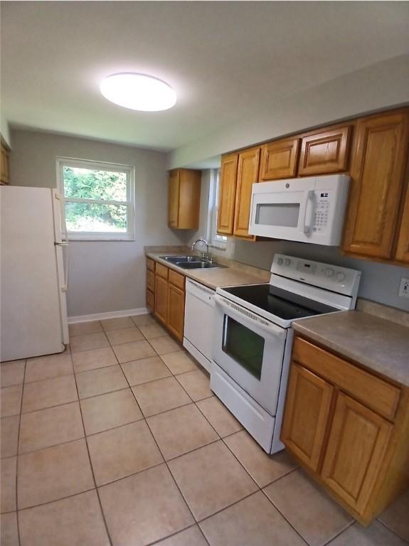 1422 Oak Dr, Castle Shannon, PA 15234 - photo 7