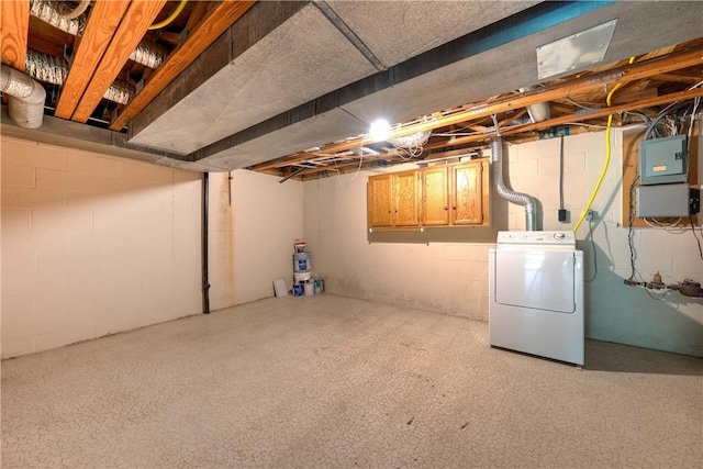 613 Newton Sq, Moon/Crescent Twp, PA 15108 - unfinished basement with washer / clothes dryer
