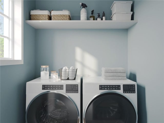 705 Bower St, Cranberry Twp, PA 16066 - laundry room featuring separate washer and dryer