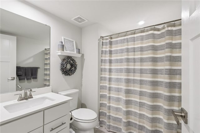 306 Helenium Dr, Adams Twp, PA 16046 - bathroom with vanity and a shower with curtain