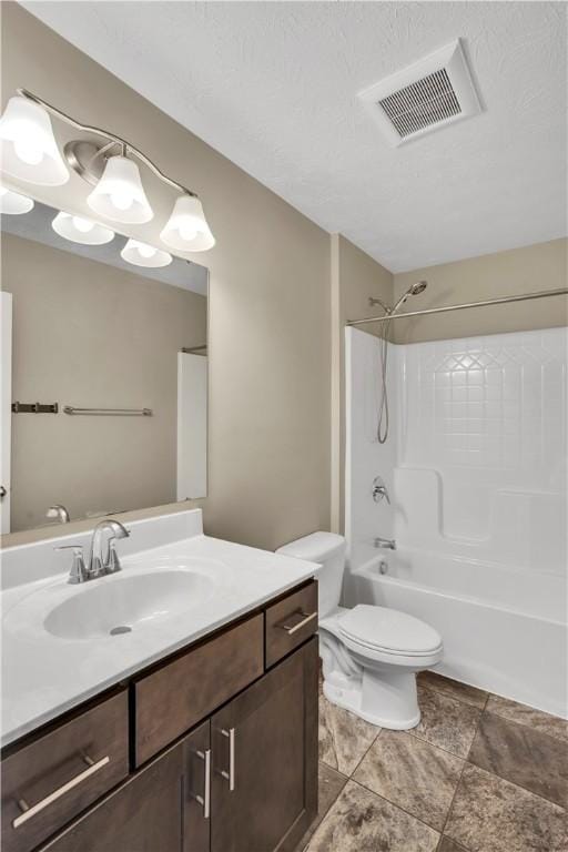 115 Cottonwood Dr, Brighton Twp, PA 15009 - bathroom with vanity and washtub / shower combination