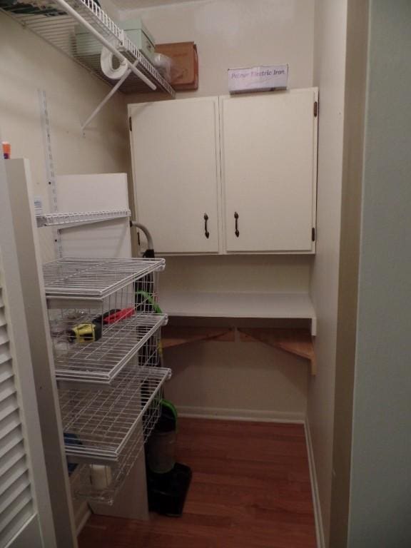 2160 Greentree Rd Unit 701W, Pittsburgh, PA 15220 - view of pantry