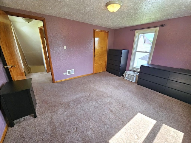 596 Beech St, City Of Washington, PA 15301 - unfurnished bedroom featuring a textured ceiling, a textured wall, and carpet flooring