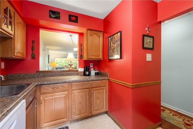 2034 Swallow Hill Rd Unit 419, Pittsburgh, PA 15220 - bar with dishwasher and a sink
