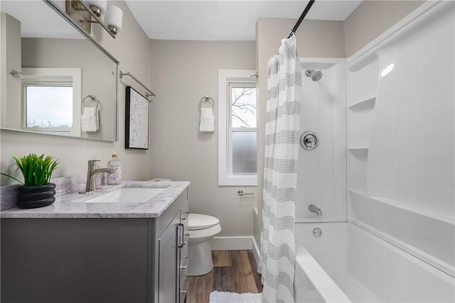 1122 Wade St, Aliquippa, PA 15001 - bathroom with vanity, shower / bath combo, and wood finished floors