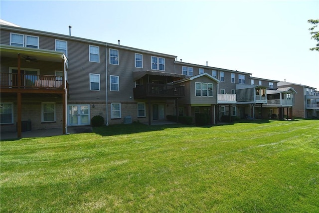 1065 Duncan Ln, Whitehall, PA 15236 - view of building exterior featuring a residential view
