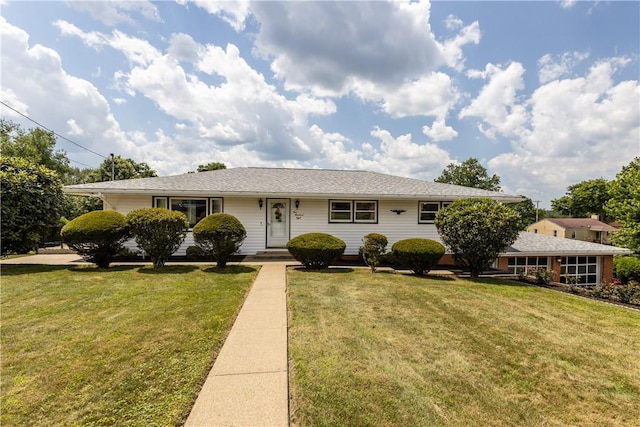 108 Dave St, Daugherty Twp, PA 15066 - ranch-style home with a front lawn