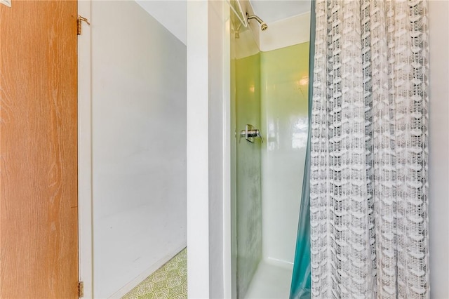 304 Wirsing Rd, Wharton Twp, PA 15440 - bathroom featuring a shower with curtain
