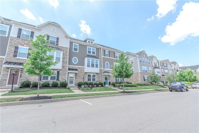 812 Theda Dori St, Cranberry Twp, PA 16066 - view of building exterior featuring a residential view