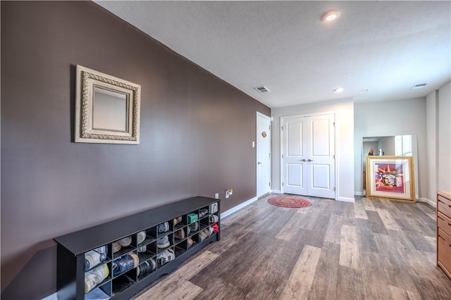 812 Theda Dori St, Cranberry Twp, PA 16066 - entryway with wood finished floors and baseboards