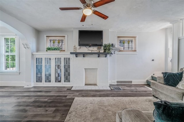 432 Kenmont Ave, Mt Lebanon, PA 15228 - living room with ceiling fan, wood finished floors, and arched walkways