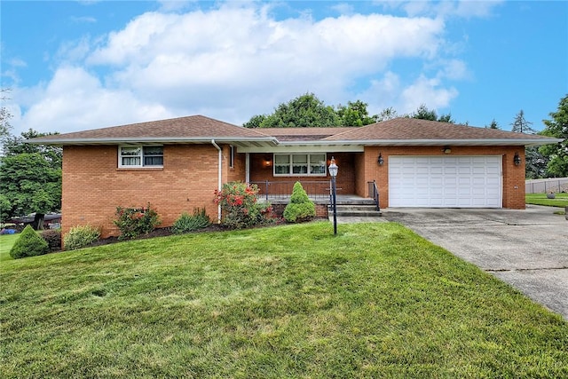 2010 Meadow Lane Dr, Hempfield Twp, PA 15601 - photo 1