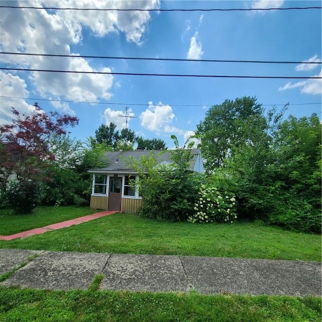 1602 National St, New Castle, PA 16101 - photo 3