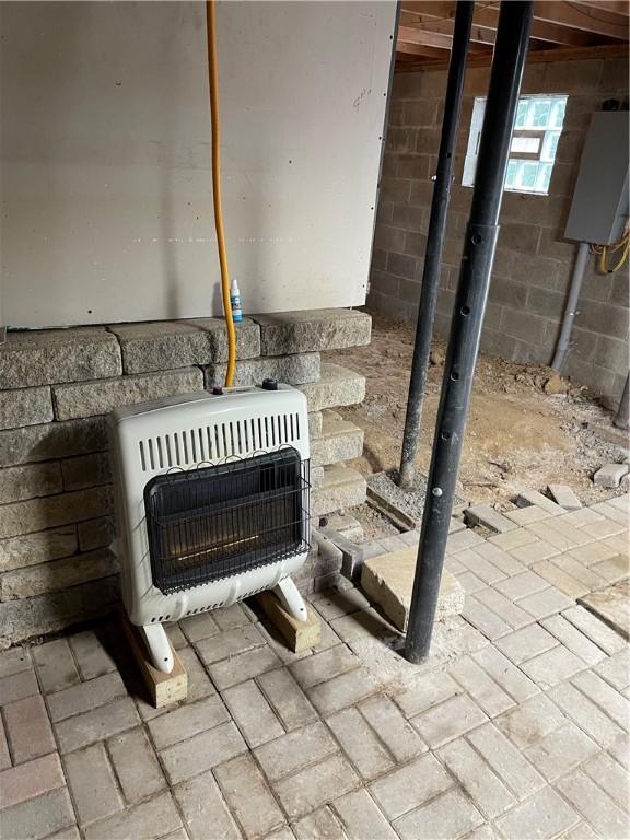 170 Laidleys Run Rd, West Finley, PA 15376 - detailed view of heating unit