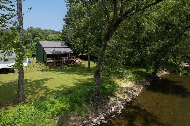 214 Youngs Ln, Sugarcreek, PA 16323 - view of grassy yard with a wooden deck