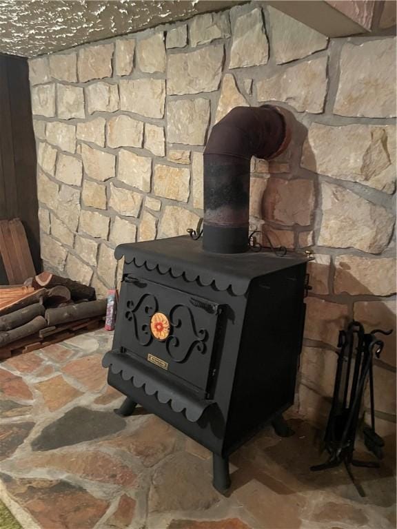 39 Hogue Rd, West Middlesex Boro, PA 16159 - detailed view of a wood stove