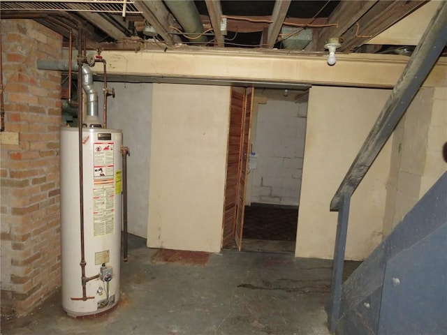 150 Marshall Dr, Penn Hills, PA 15235 - unfinished below grade area with gas water heater