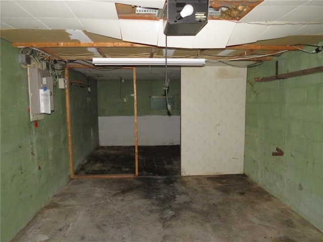 150 Marshall Dr, Penn Hills, PA 15235 - unfinished below grade area featuring electric panel