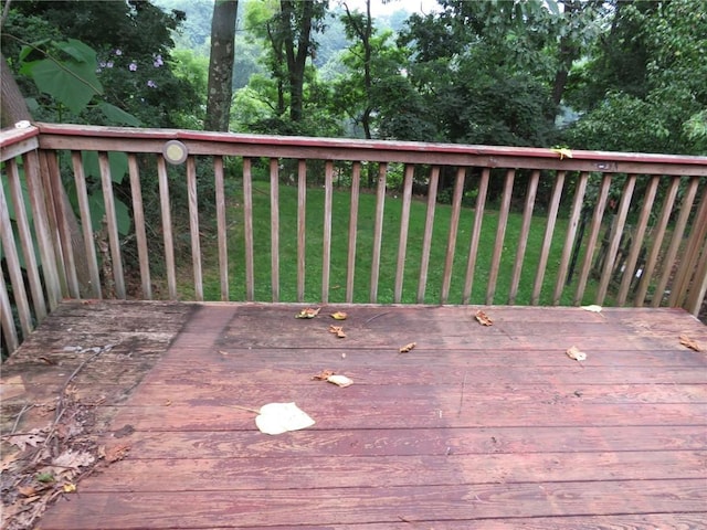 150 Marshall Dr, Penn Hills, PA 15235 - wooden deck featuring a yard